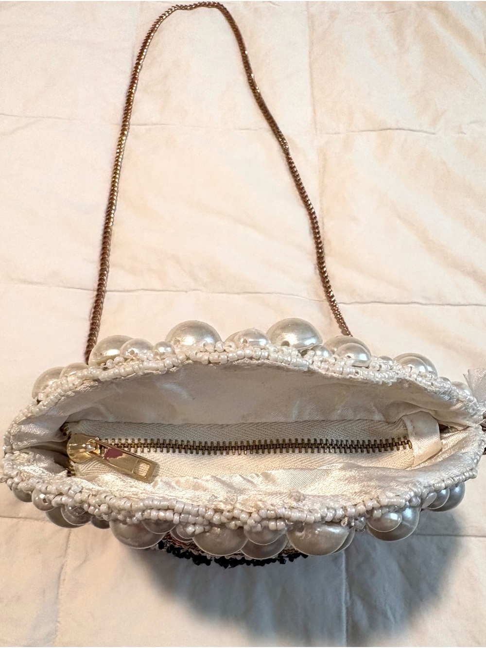 Beaded Popcorn Crossbody Bag Pearl Sequin Movie Night Purse - Picture 3 of 7